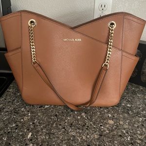 Brown Michael Khors Purse